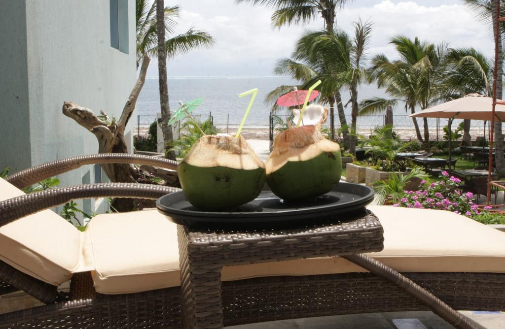 Bamburi Beach Studio Apartment B41 エクステリア 写真