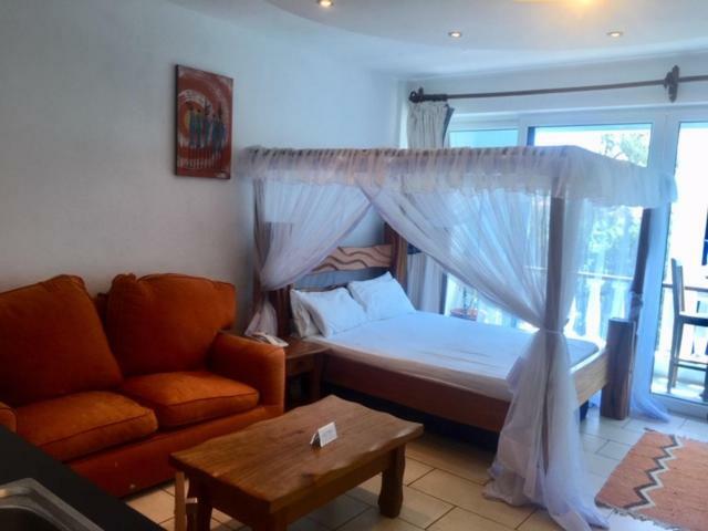 Bamburi Beach Studio Apartment B41 エクステリア 写真
